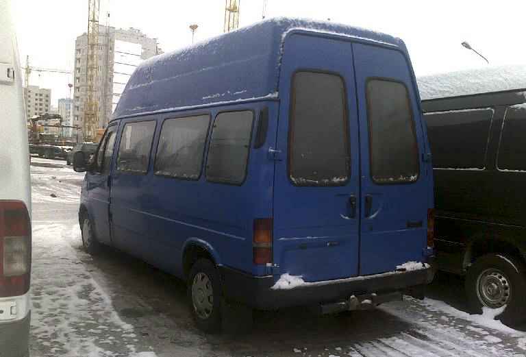Заказать микроавтобус из Воронца в Ельца